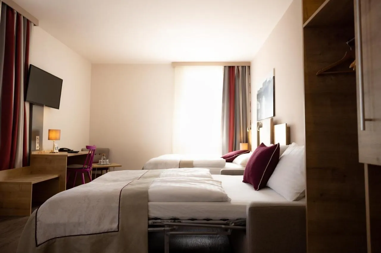 Hotel Max70 Salzburg