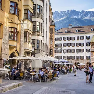 https://weisses-kreuz-innsbruck.innsbruckaustriahotels.com